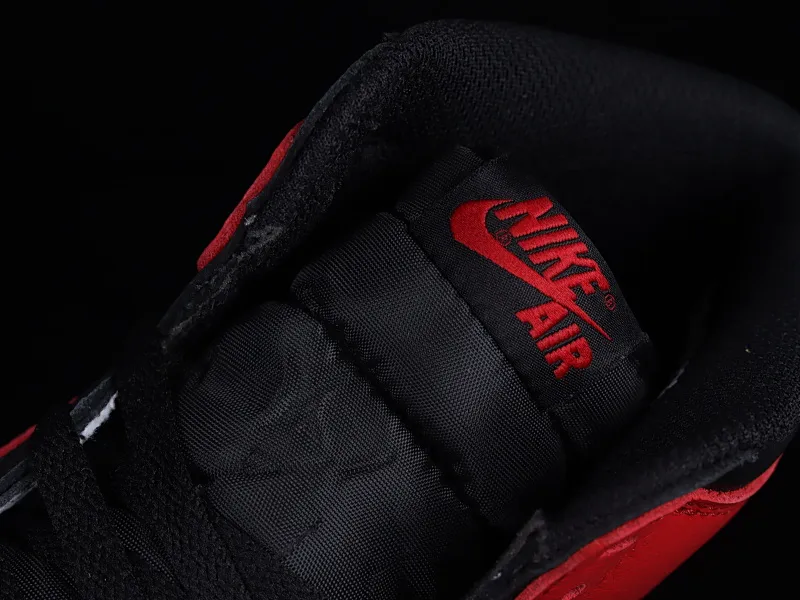 All categories Air Jordan Jordan series basketball shoes Air Jordan 1 High Air Jordan 1 Retro High OG Banned AJ1 banned Joe 1 black and red high-top basketball shoes 555088-001